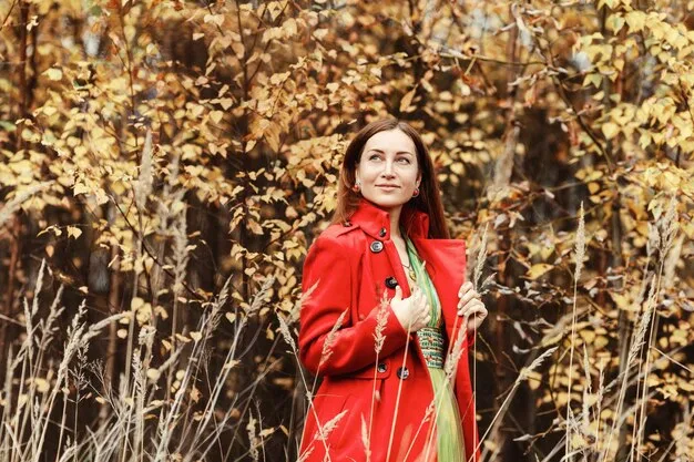 How to Style Fall 2025 Color Trends for a Flattering Fit - Cover Image
