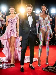 Celebrities on the 2026 Met Gala red carpet in stunning outfits, highlighting key fashion trends.