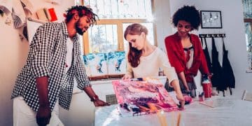 US Fashion Education Initiatives: Shaping Future Designers - Cover Image