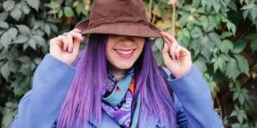 Spring 2025 Fashion: Pantone's Color of the Year Wardrobe Guide - Cover Image